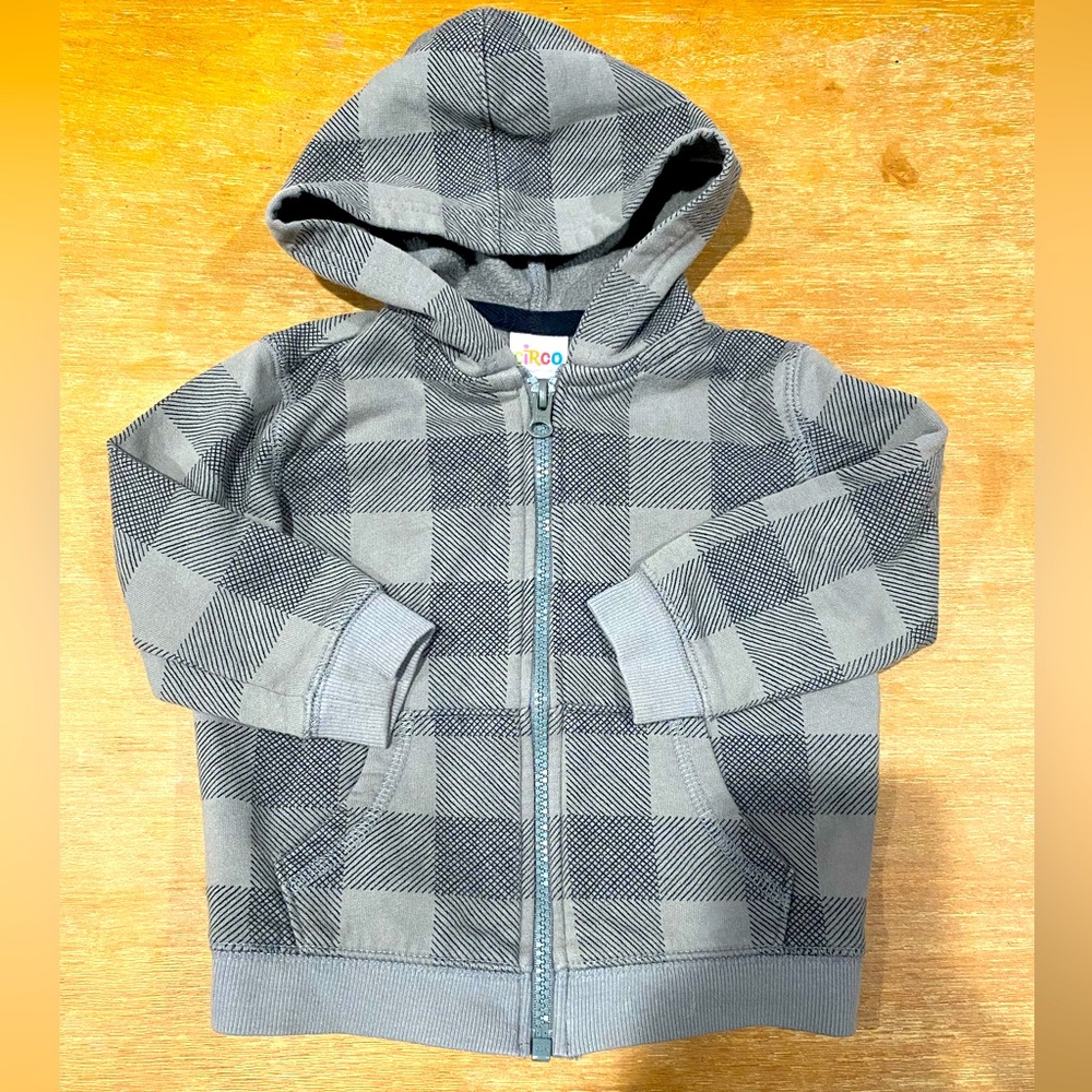 Circo zip up hoodie in checkered pattern - great condition - 18 months